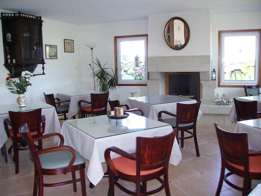 Hotel Chez Katy Et Dede Bangor Esterno foto